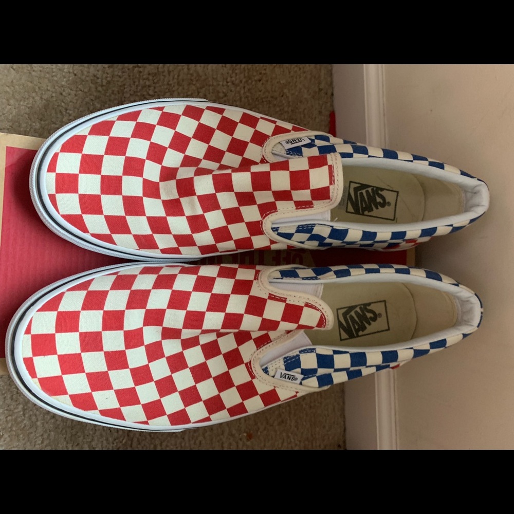 Vans checkerboard (red,blue)